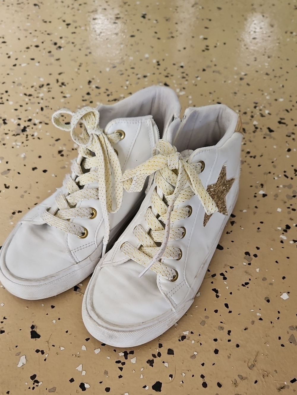 Cynthia Rowley White Kids High-Top Sneakers with Gold Star